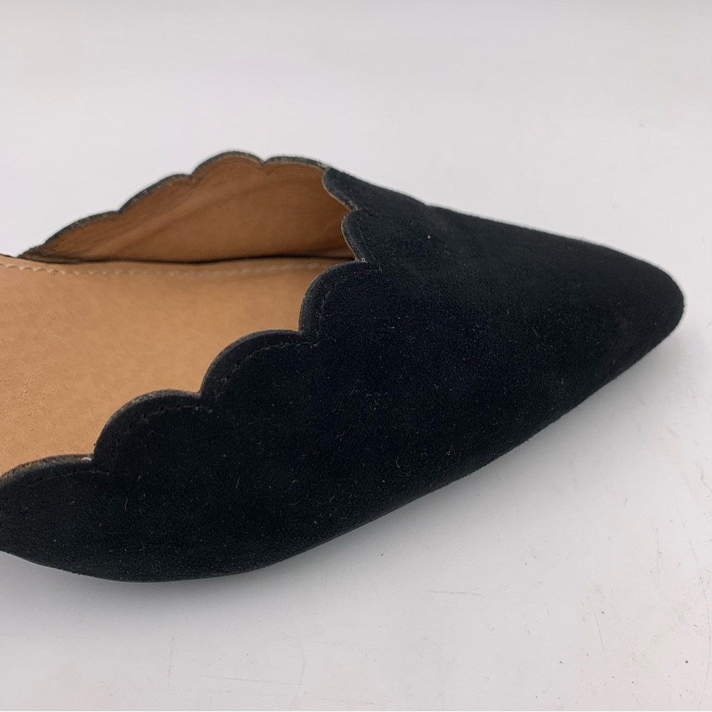 NY&C High Heels Black Faux Suede‎ Women 9.5 Stiletto Ankle Strap Scalloped EUC - Picture 2 of 11